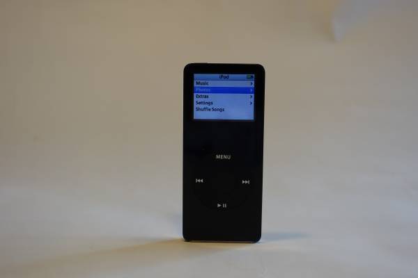 Apple iPod nano A1137 第1世代 2GB 黒シルバー色☆ Apple 【公式通販】