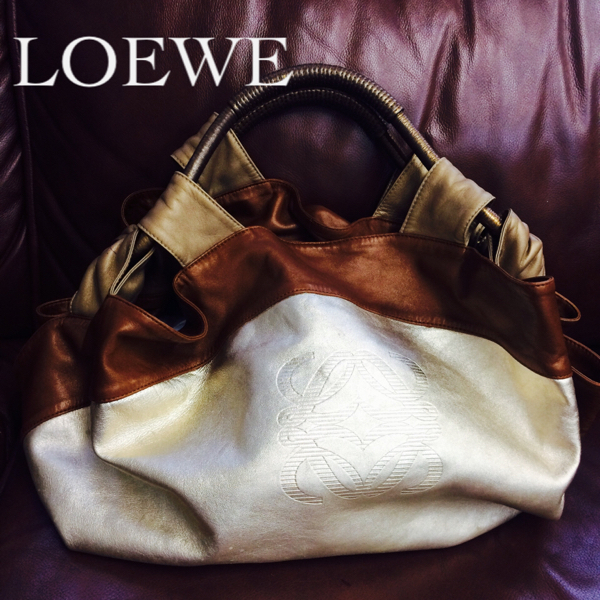 ハンドバッグ ナッパアイレ ロエベ LOEWE メタリック レザー