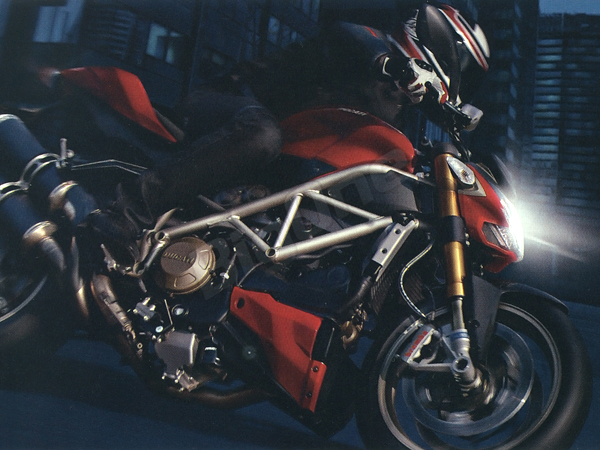 大特価販売 PIRELLI DIABLO 120/70ZR17M/C TL 180/55ZR17M/C 前後