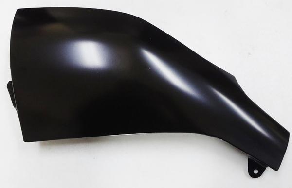 トヨタ ハイエース 200系／左側 コーナーパネル 未塗装 スチール