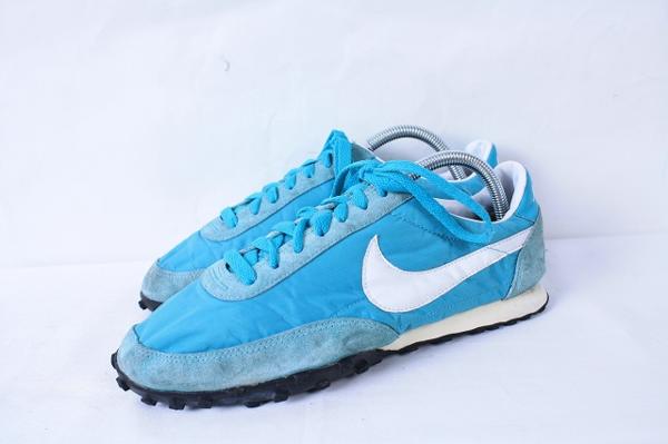 大得価，大人気】 【ワッフルレーサー】25.5cm/WAFFLE RACER nike 