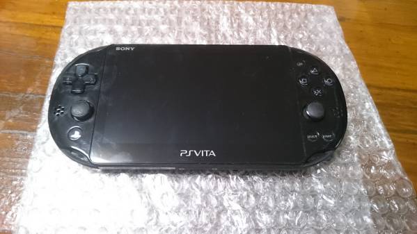 PS Vita PCH-2000 ブラック 本体のみ ジャンク