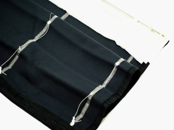 未使用☆プレーンシェード 巾130ｃｍｘ丈125ｃｍ☆