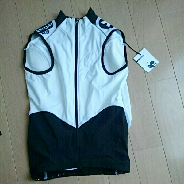 新品 未使用】ASSOS アソス ベスト iG.falkenZahn XSサイズ IO167