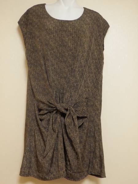 アーモワールカプリスBlushブラッシュ新品サックワンピース秋物