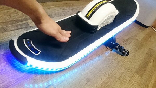 Yahoo!オークション KINTONE⁄キントーン 電動スケートボード M kintone 