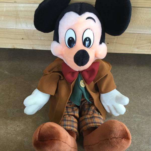 ミッキーマウス ぬいぐるみ かっこいいスーツバージョン インテ ミッキーマウス 売買されたオークション情報 Yahooの商品情報をアーカイブ公開 オークファン Aucfan Com