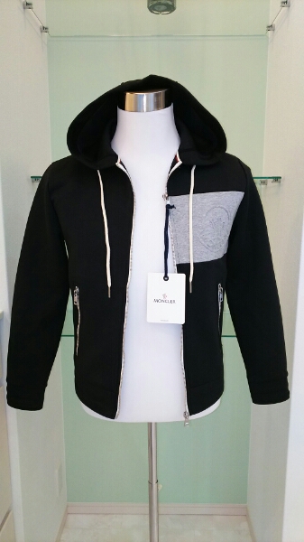 モンクレール☆スエットセットアップM（新品）