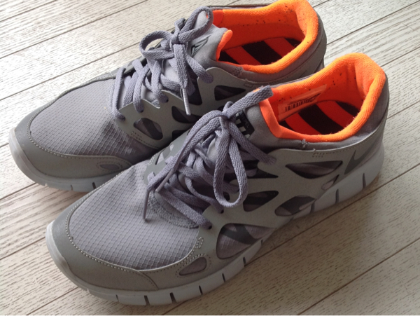 ナイキ フリーラン 2 シールド