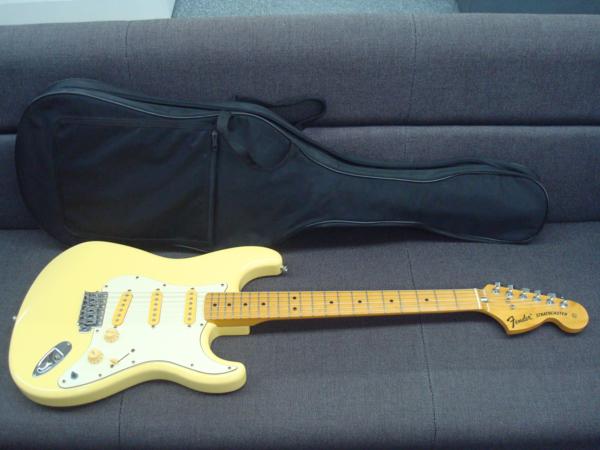 FENDER JAPAN/フェンダー ジャパン　ストラトキャスター ST72
