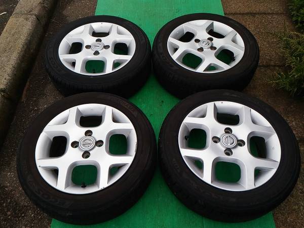 日産 キューブ Z11 純正15インチアルミ 175/60R15 タイヤ付 4本 日産