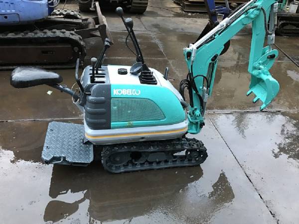 コベルコ | コベルコ建機 ミニ油圧ショベル KOBELCO SK007-3 販売 油圧 