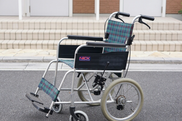 カーテックジャパン 車椅子 折り畳み 介助用車椅子 中古品 車椅子 軽量 折りたたみ 中古 カーテックジャパン 車椅子 折り畳み