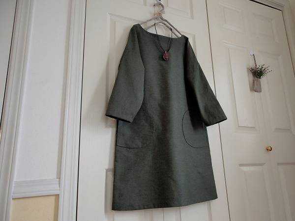 ＊ボートネックのストレートop＊訳有り＊