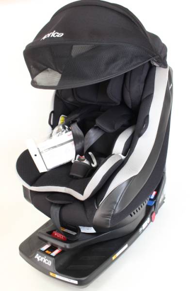 アップリカ クルリラ モアレ ブラック BK ISOFIX 美品♪