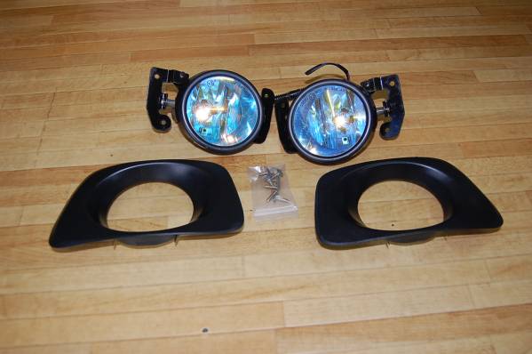 ステップワゴン RF8 １５年 フォグランプ左右セット①