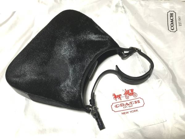コーチ　ハラコ　毛皮　ハンドバッグ　黒　シンプル　美品