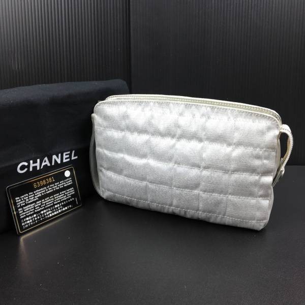 ★シャネル★ニュートラベルライン ポーチ★a951-119AP
