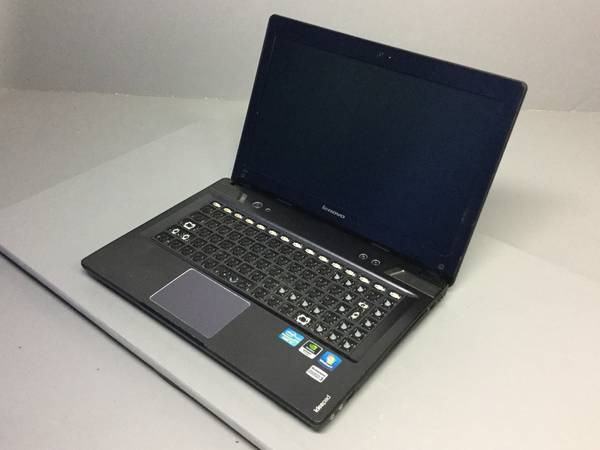 lenovo 2093 IdeaPad Y480■現状品
