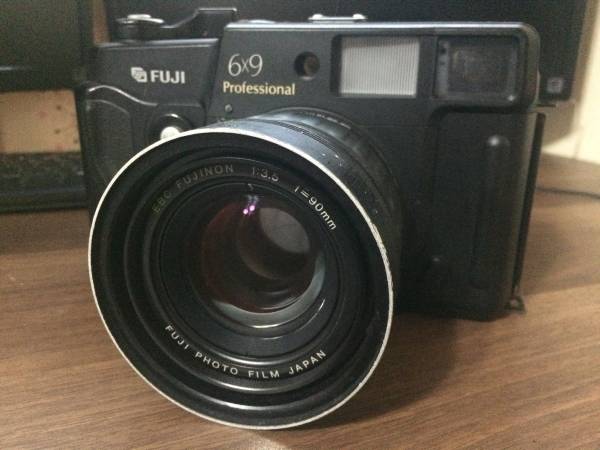 富士フィルム FUJI GW690 III Professional 6×9 フィルムカメラ 大判