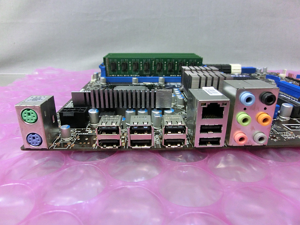 46964. msi X58A-SD40 / Core i7 990X / メモリ合計24GB セット MSI