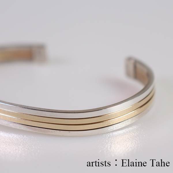 ナバホ族】Elaine Tahe作 インディアンジュエリーバングル 2