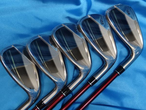 お得，得価】 【PRGR】【2016 新 RED TF IRON】【カーボンM37(R)】【#6