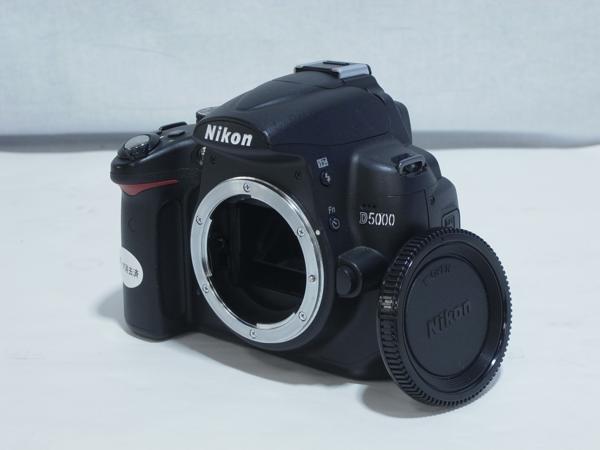 Nikon デジタル一眼カメラ D5000 レンズキット(18㎜-55㎜) デジタル