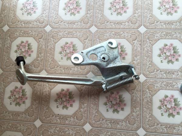 ホンダ旧車 サイドスタンド CB72， CB77， CBM72， CP77 リプロ品