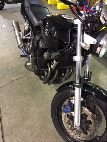 ヤマハXJR400R ジャンク品 売約済みXJR400の純正マフラーが入荷しま
