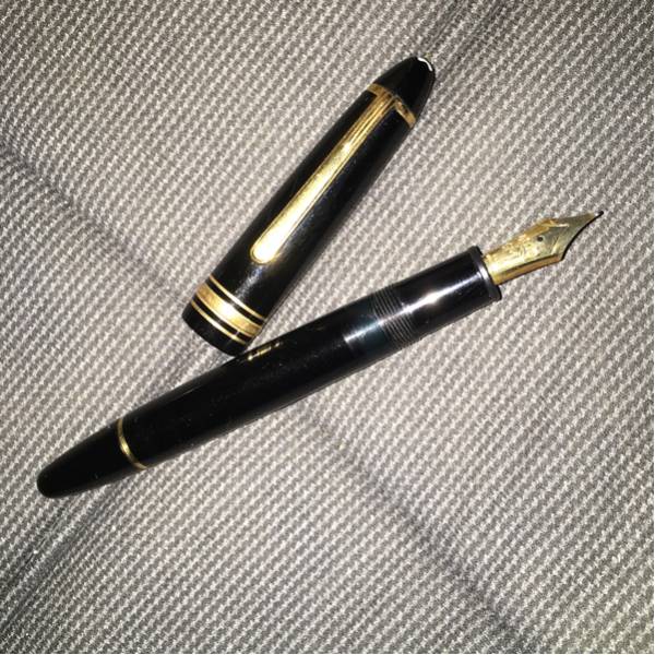 人気！ モンブラン 万年筆 4810 14C 585 コレクションに是非！ 事務