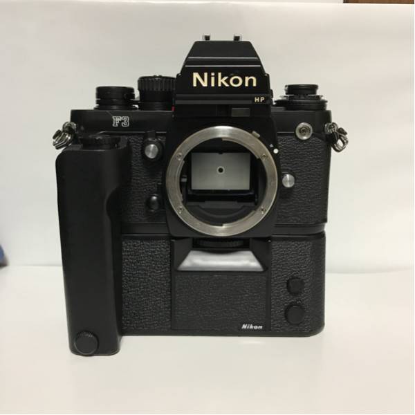 ニコンF3P MD-4 MF-14データバック付き。 Nikon F3 アイレベル 初期型、MD-