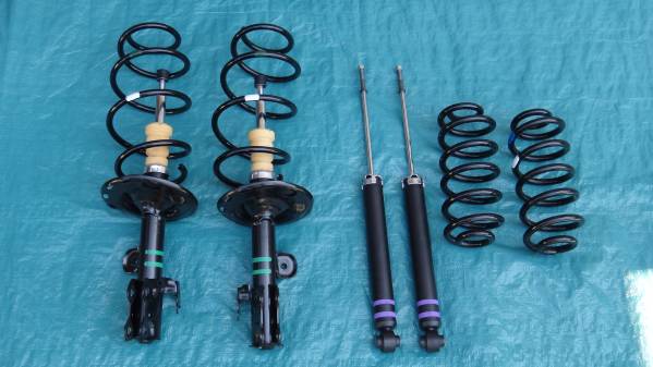 新車外し ヴェルファイア/アルファード 20 純正 サスペンション