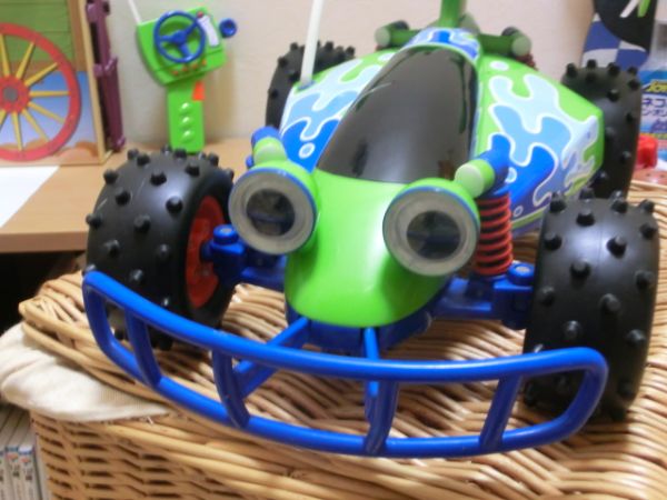 トイストーリーシグネイチャーコレクション RC 実物大 1/1 RC TOY トイ