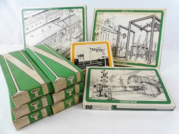 zym5-28【Nゲージ】グリーンマックス・踏切・変電所・他／10点