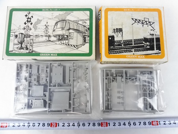 zym5-28【Nゲージ】グリーンマックス・踏切・変電所・他／10点