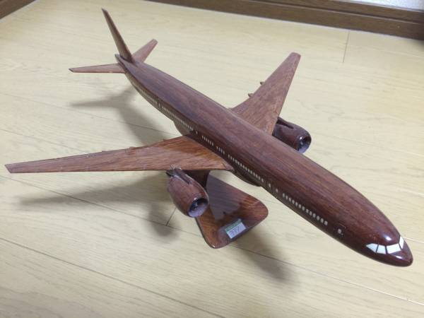 輸入品手作り工芸品 木製 模型 ボーイング Boeing B777 飛行機大
