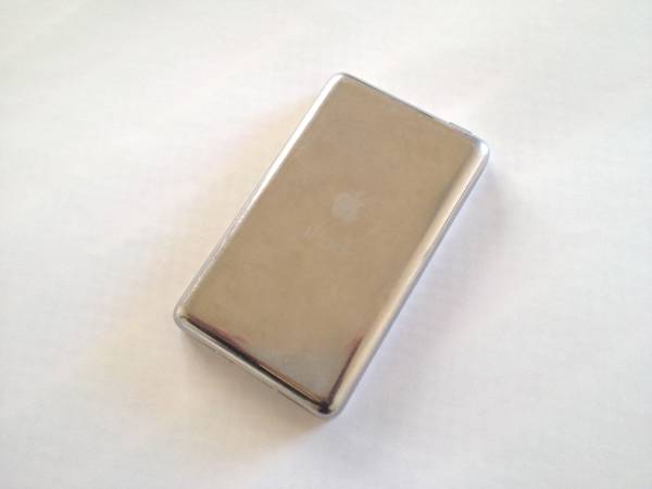 iPod classic 第5世代 30GB ホワイト Apple 【公式通販】