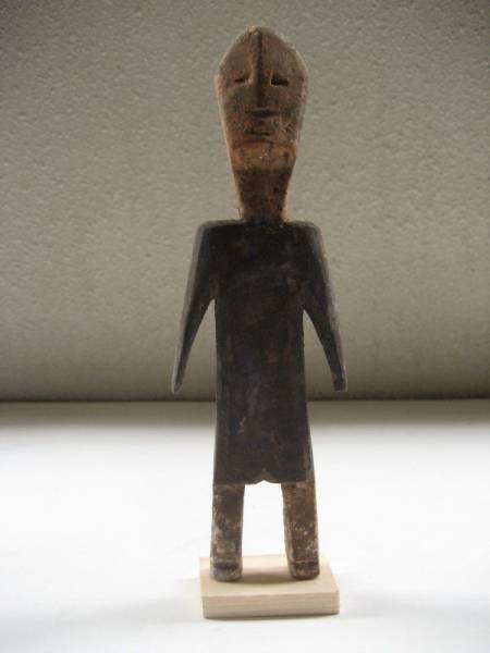アフリカプリミティブアート アダン族の木製オブジェ ② 19.5cmH
