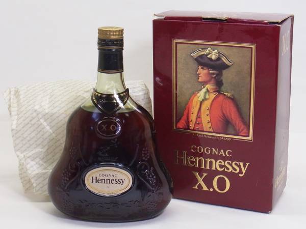 μI3未開栓 Hennessy ヘネシー XO コニャック 700ml ブランデー 飲料