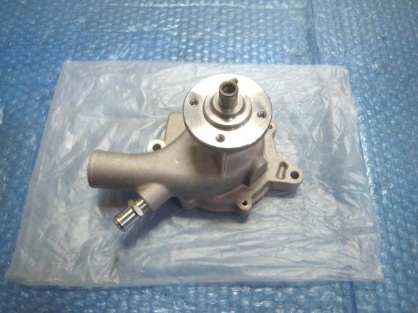 ダットサン フェアレディ SR311 U20 純正 ウォーターポンプ 新品