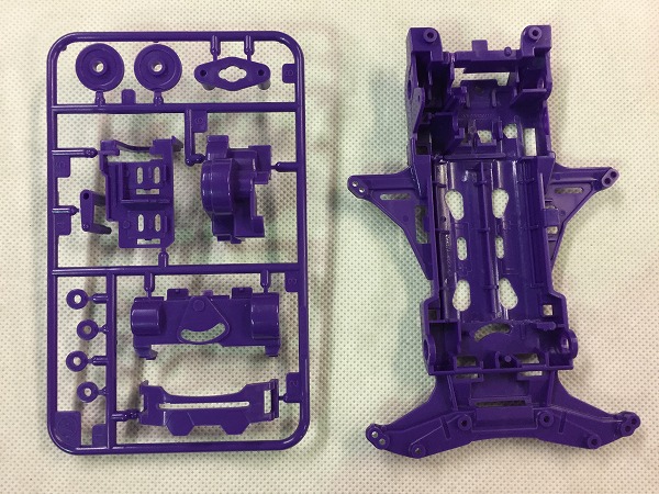 ○p ミニ四駆 VSシャーシ パープル 金型１番　未組立