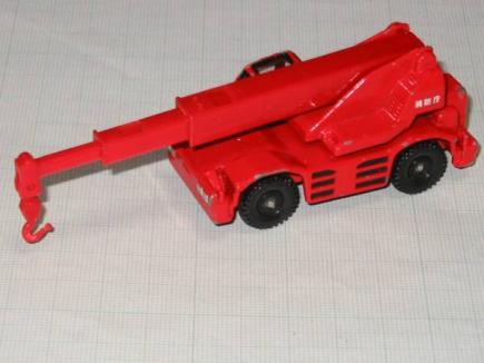 トミカ タダノ ラフテレーンクレーン Crev0600 消防庁 緊急車両 建設車両 作業車 売買されたオークション情報 Yahooの商品情報をアーカイブ公開 オークファン Aucfan Com