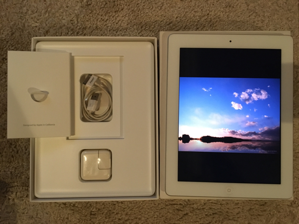 【超美品】iPad 2 Wi-Fi 64GB シルバー A1395