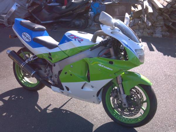 ZXR250C ライムグリーン CBR250RRFZRGSX-RVFR400