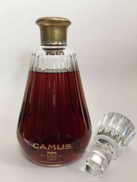 CAMUS Baccarat カラフェ コニャック ブランデー 替え栓付き CAMUS Baccarat カラフェ コニャック ブランデー 替え栓付き カミュ