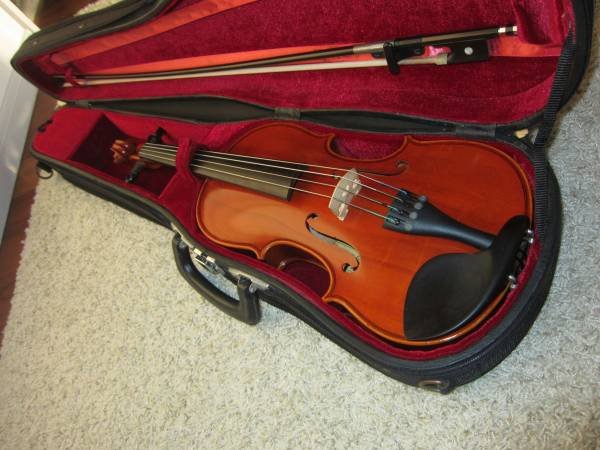SAMUEL EASTMAN ビオラ 13インチ VA80 新品価格はセットで８万円程度
