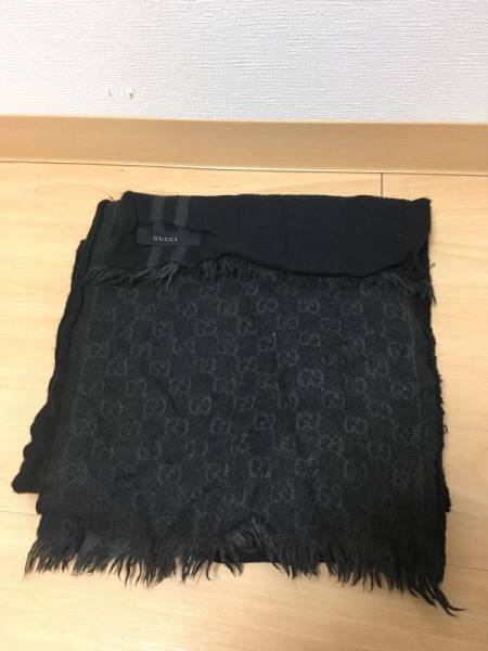 美品 gucci グッチ モノグラム グレー ブラック マフラー ストール