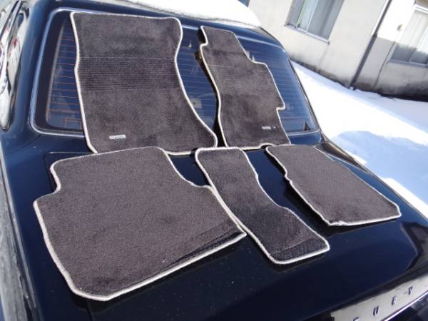 BP/BLレガシィ 純正フロアマット１台分 人気のツーリスモブラック 美品　BPEBLEBP9BL9BP9BP5BL5