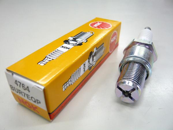 NGKプラチナプラグ BUR7EQP 4本 RX-7 FD3S FC3S 送込